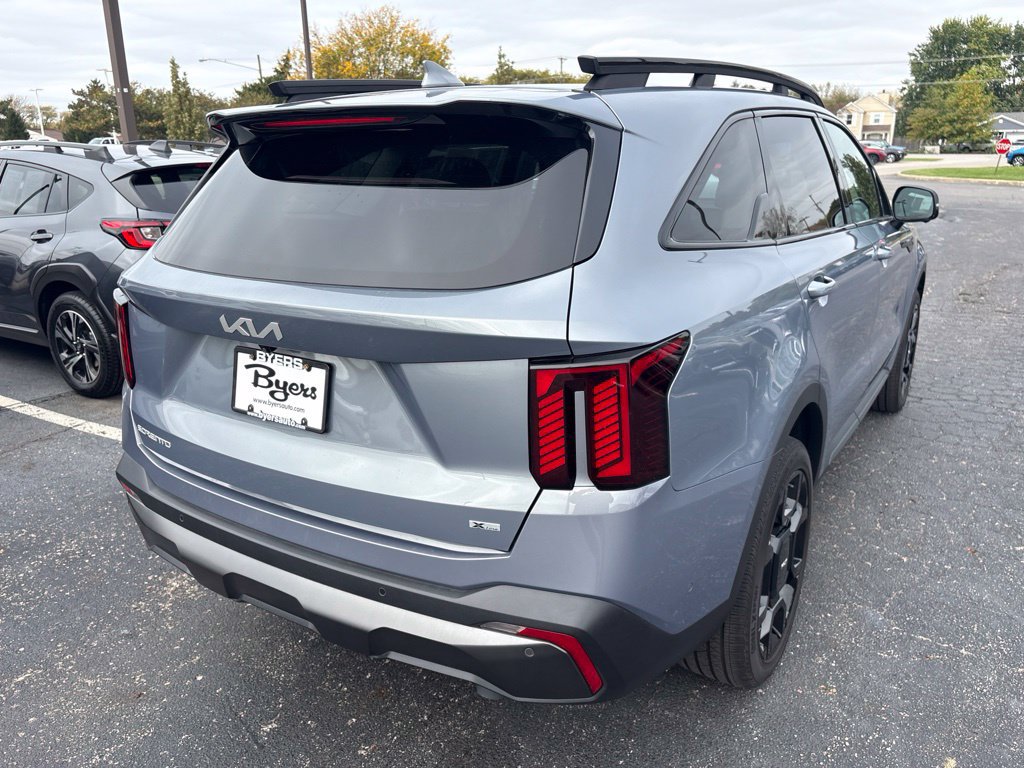 Used 2024 Kia Sorento SX AWD/4WD image 3