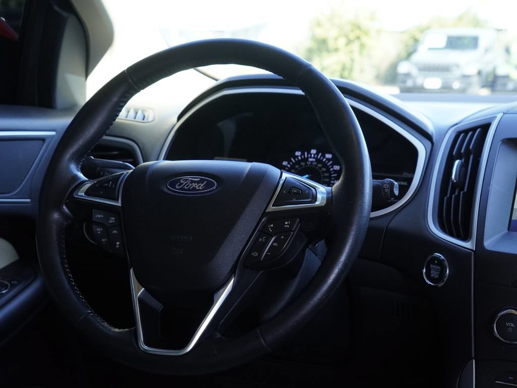 Used 2020 Ford Edge SEL w/ Convenience Package FWD image 40