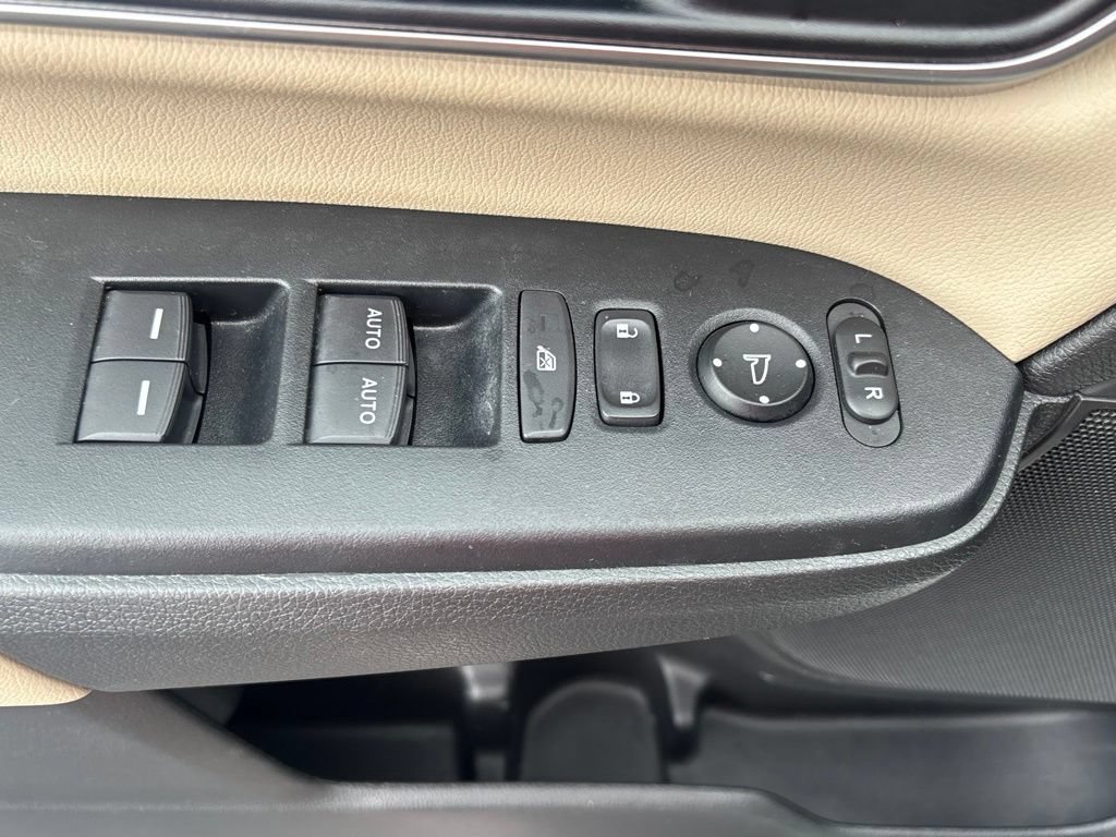 Used 2022 Honda CR-V EX-L image 8