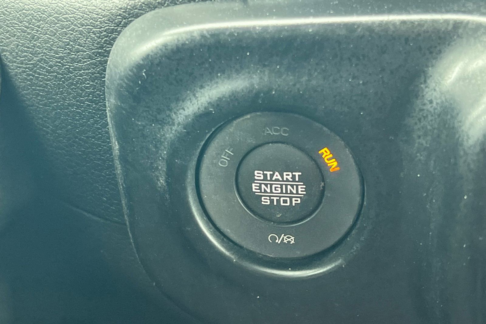 Used 2021 Jeep Gladiator Sport image 22