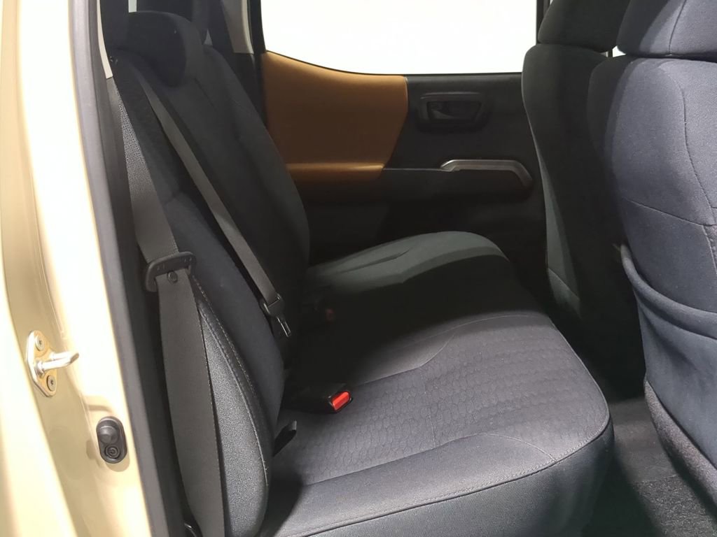 Used 2019 Toyota Tacoma SR5 image 31