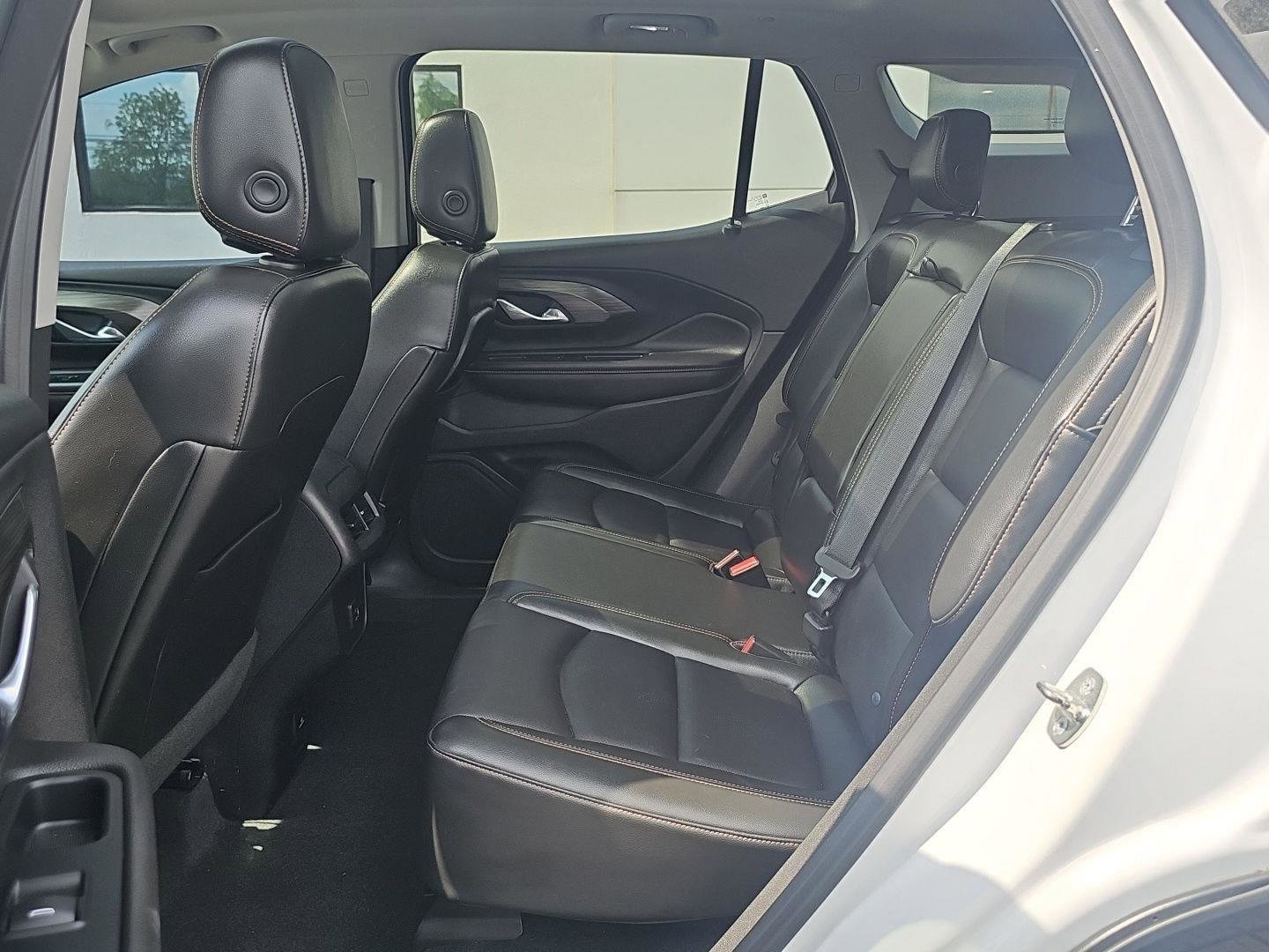 Used 2019 GMC Terrain SLT w/ Preferred Package AWD/4WD image 33