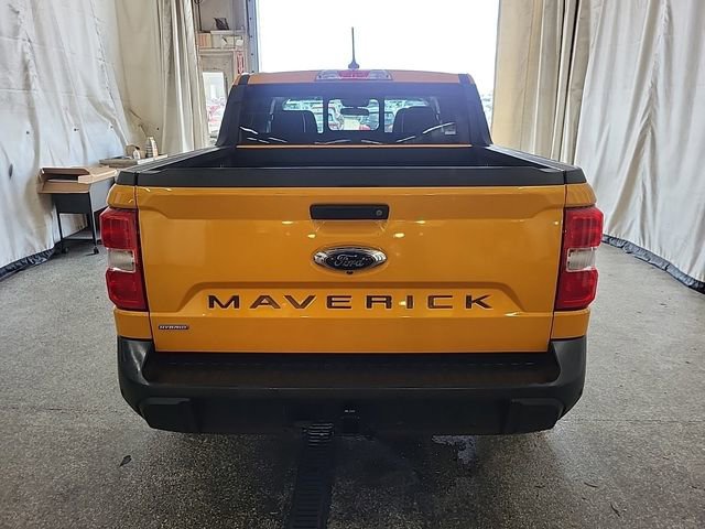 Used 2022 Ford Maverick Lariat w/ Lariat Luxury Package FWD image 9