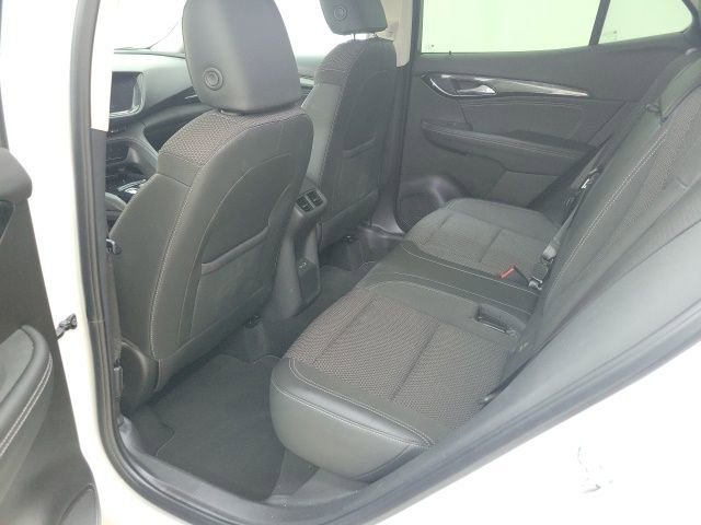 Used 2022 Buick Envision Preferred FWD image 18