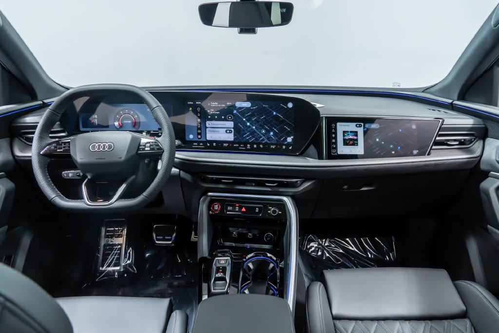 New 2026 Audi SQ5 Premium Plus AWD/4WD image 24