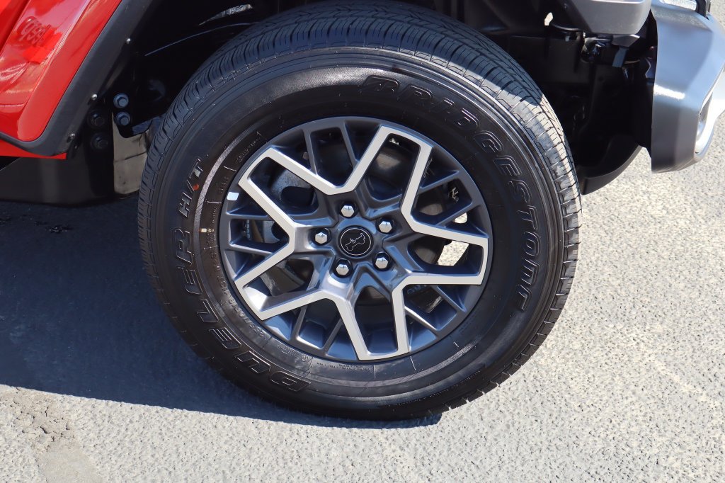 Certified 2026 Jeep Wrangler Unlimited Sahara AWD/4WD image 10