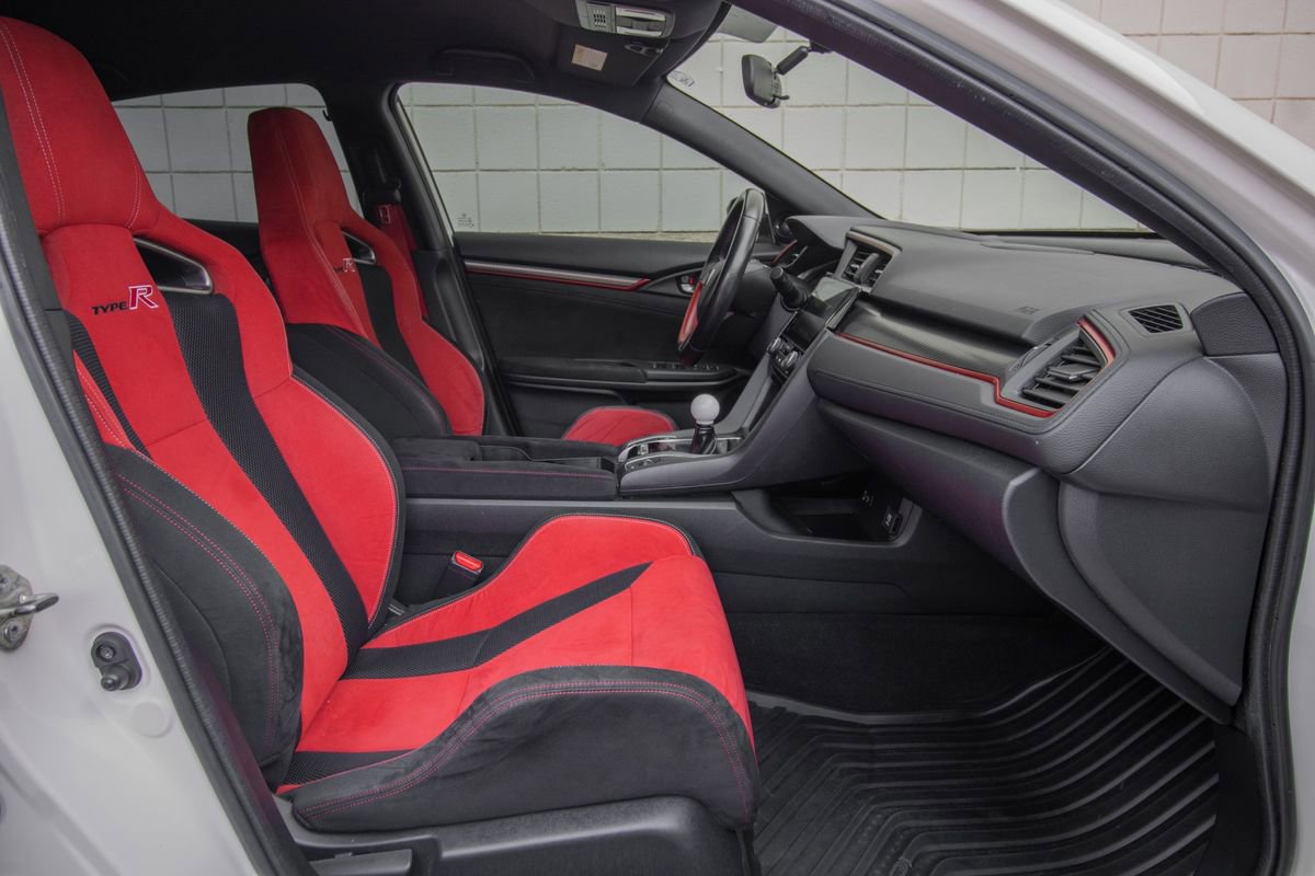 Used 2018 Honda Civic Type R image 23