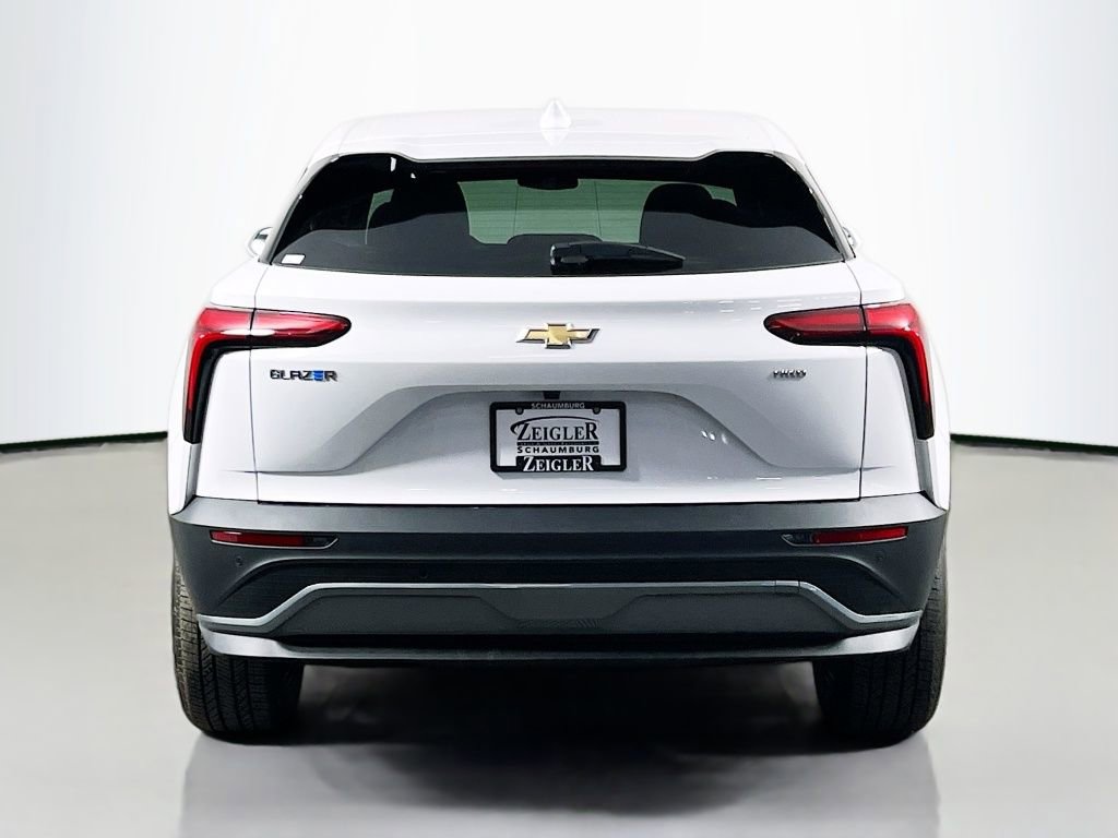 New 2026 Chevrolet Blazer EV LT image 6