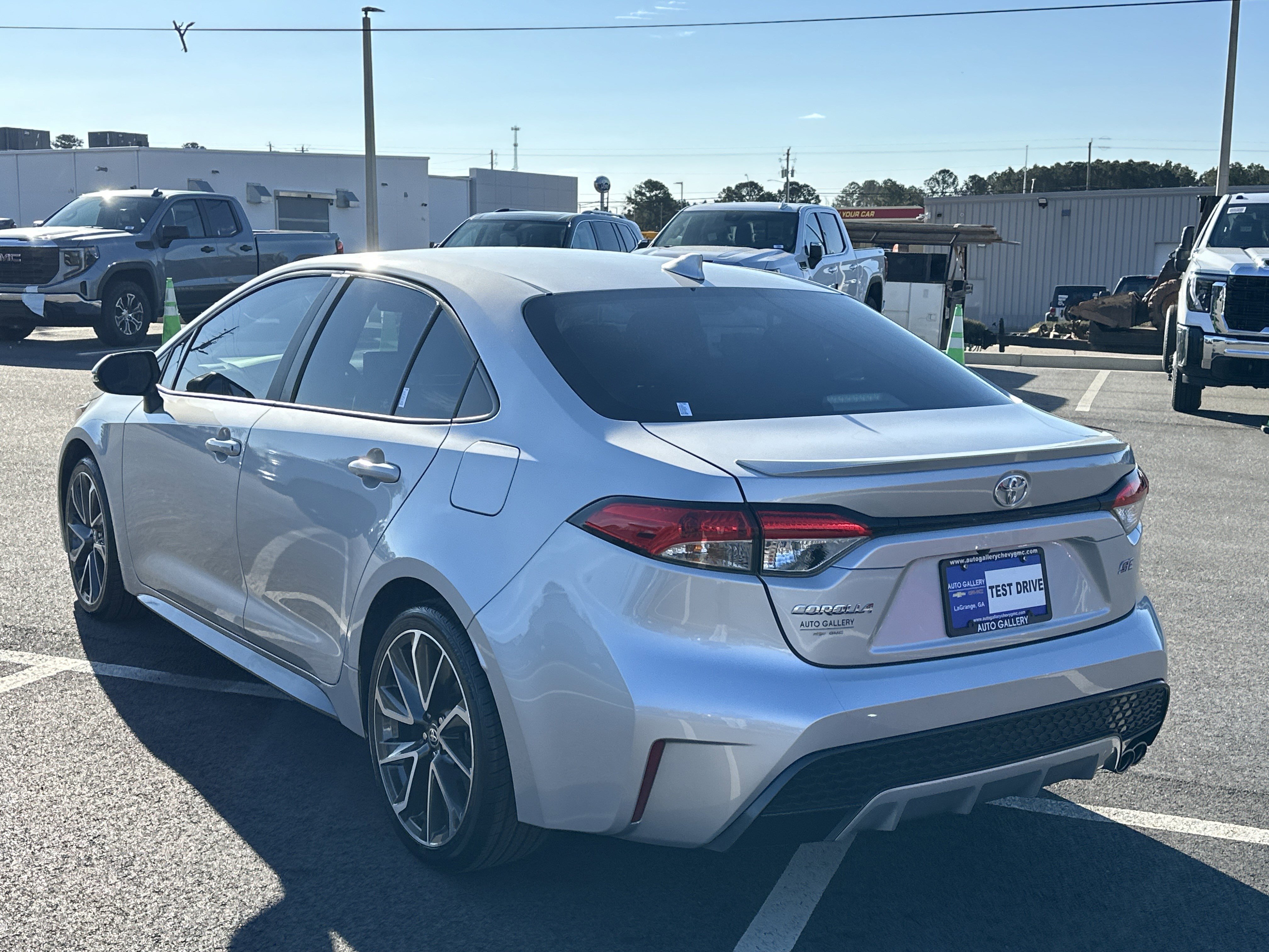 Used 2022 Toyota Corolla SE image 8