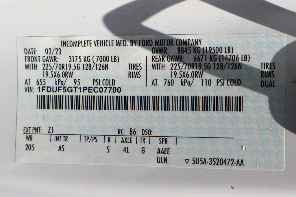 Used 2023 Ford F550 2WD Regular Cab Super Duty image 59