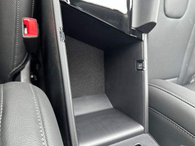 New 2026 Hyundai Elantra Limited image 19