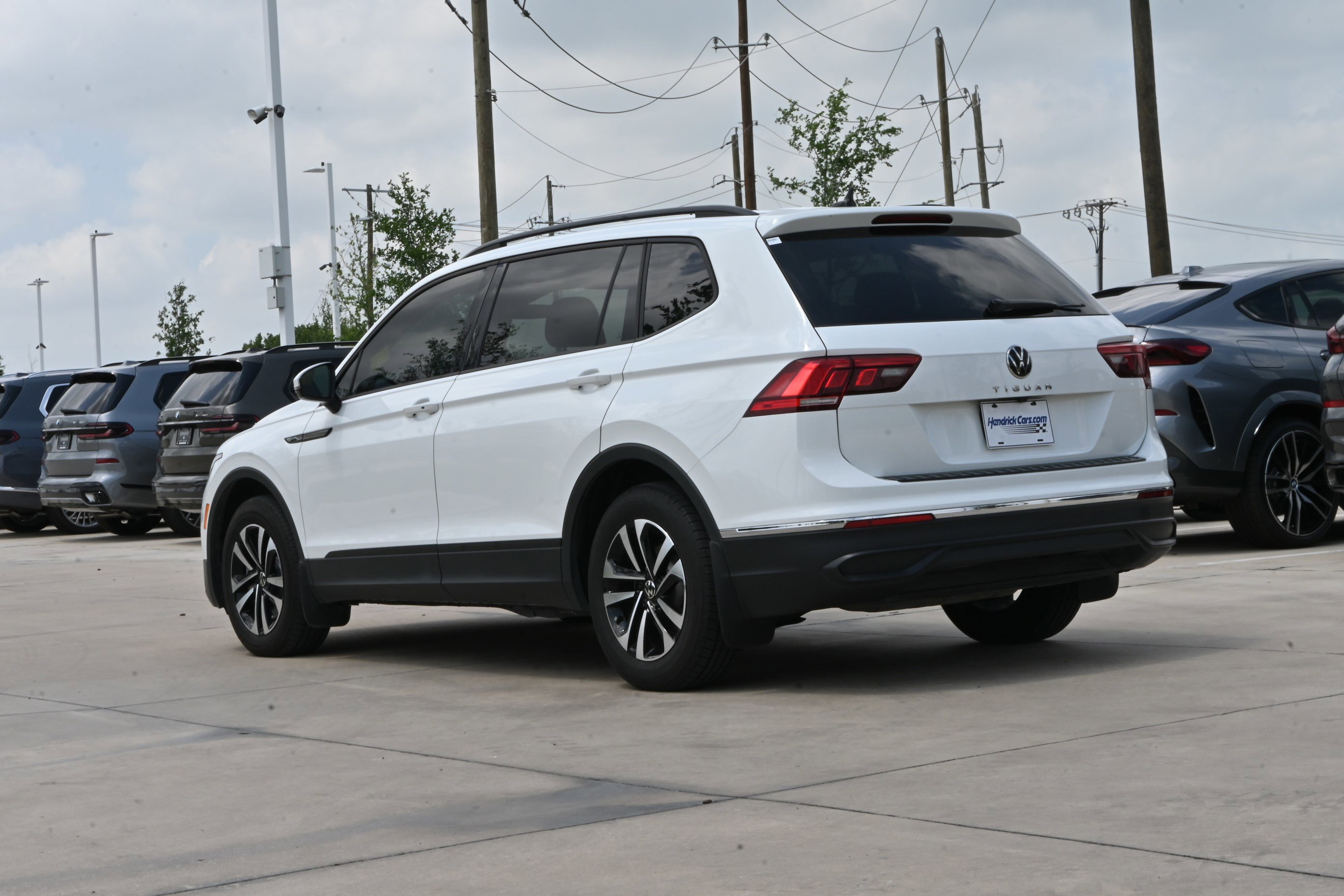 Used 2024 Volkswagen Tiguan S FWD image 7