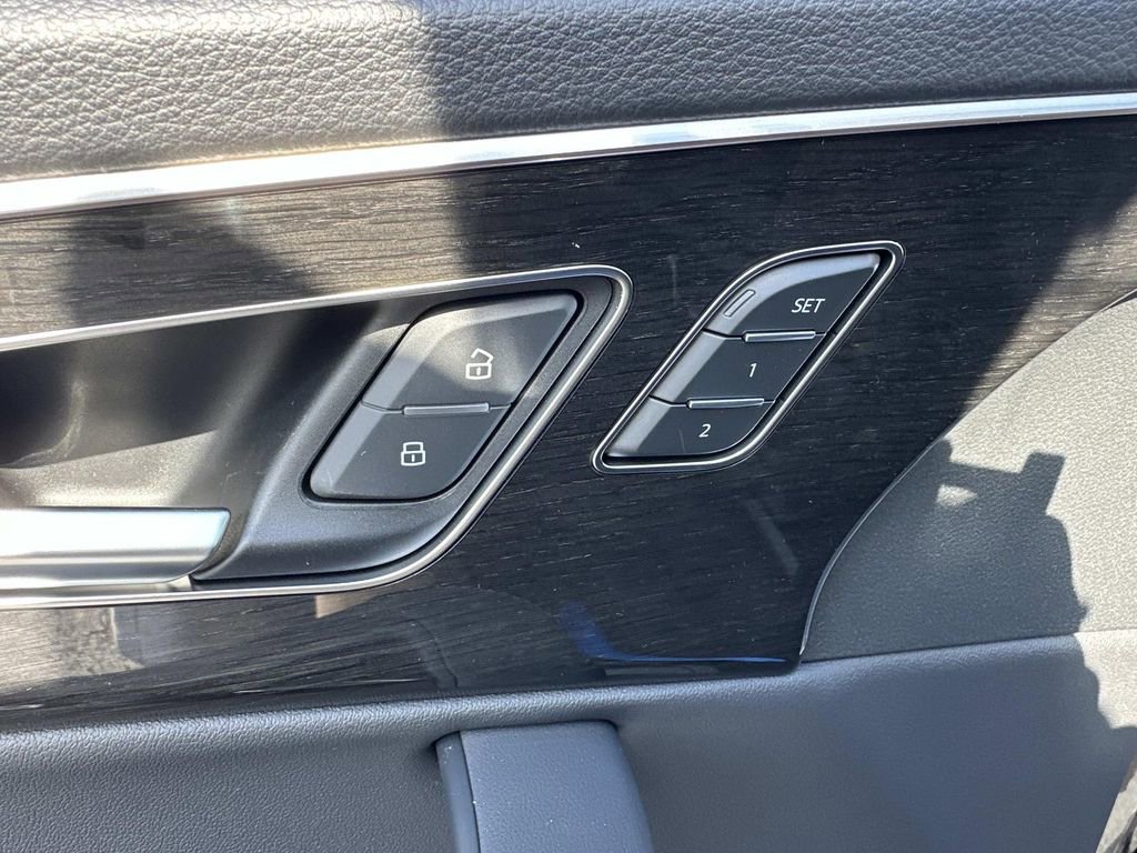 New 2026 Audi Q7 3.0T Prestige image 14
