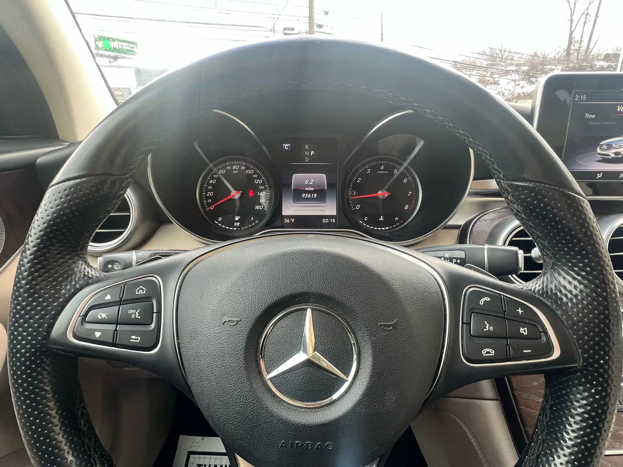 Used 2019 Mercedes-Benz GLC 300 4MATIC w/ Premium Package image 14