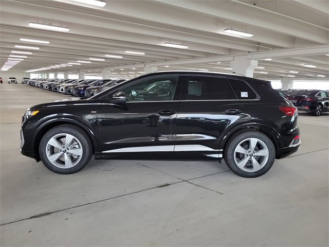 New 2026 Audi Q4 e-tron Premium image 6
