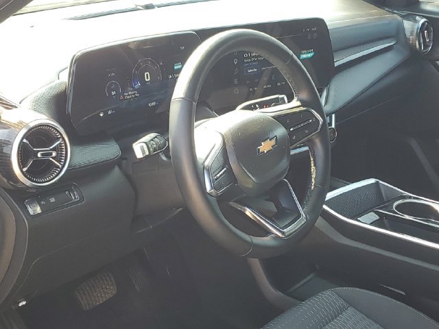 Certified 2025 Chevrolet Equinox LT w/ Safety and Technology Package FWD image 7