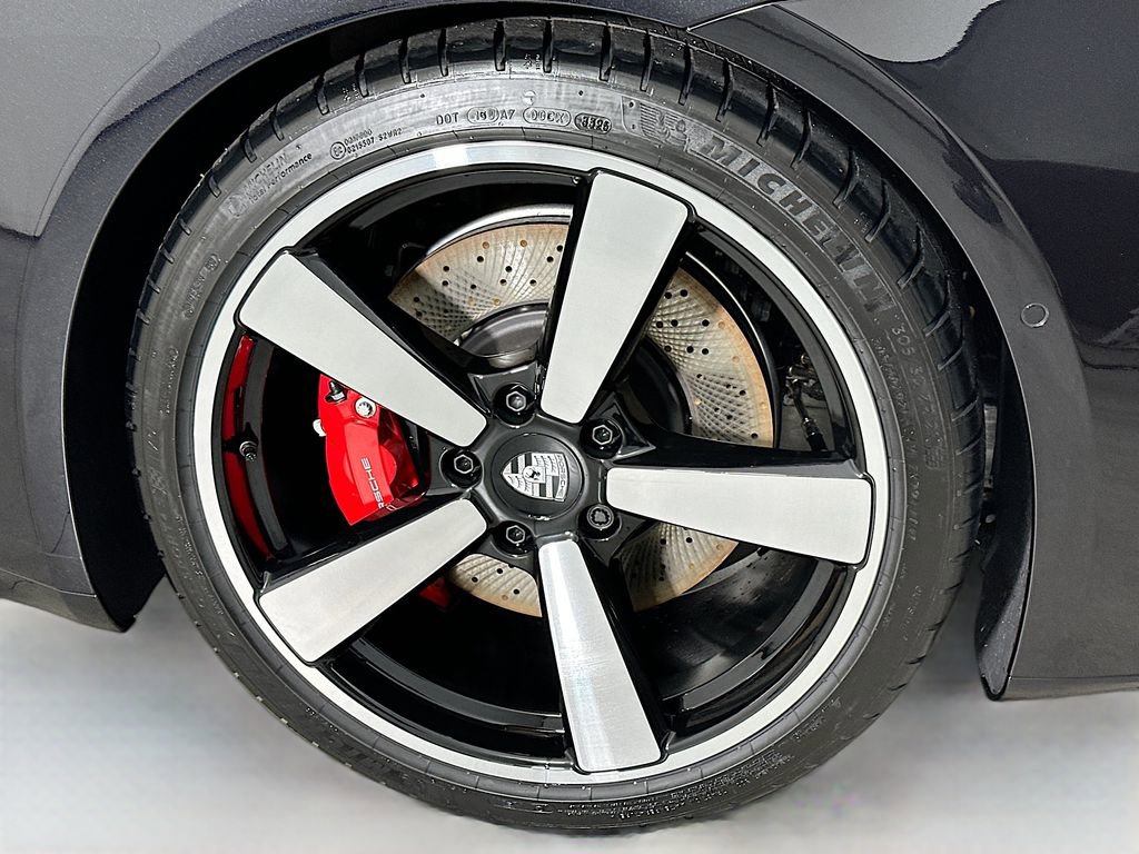 New 2026 Porsche 911 Carrera 4S image 30