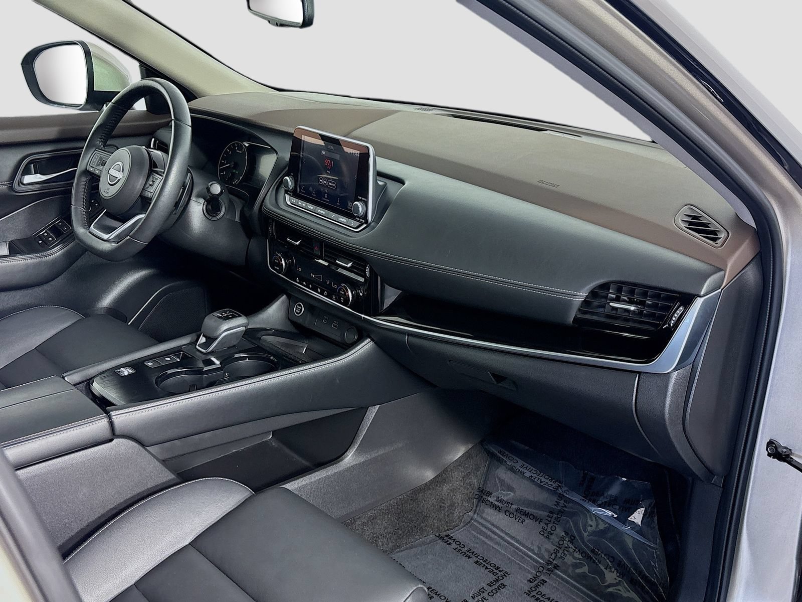 Used 2023 Nissan Rogue SL FWD image 29