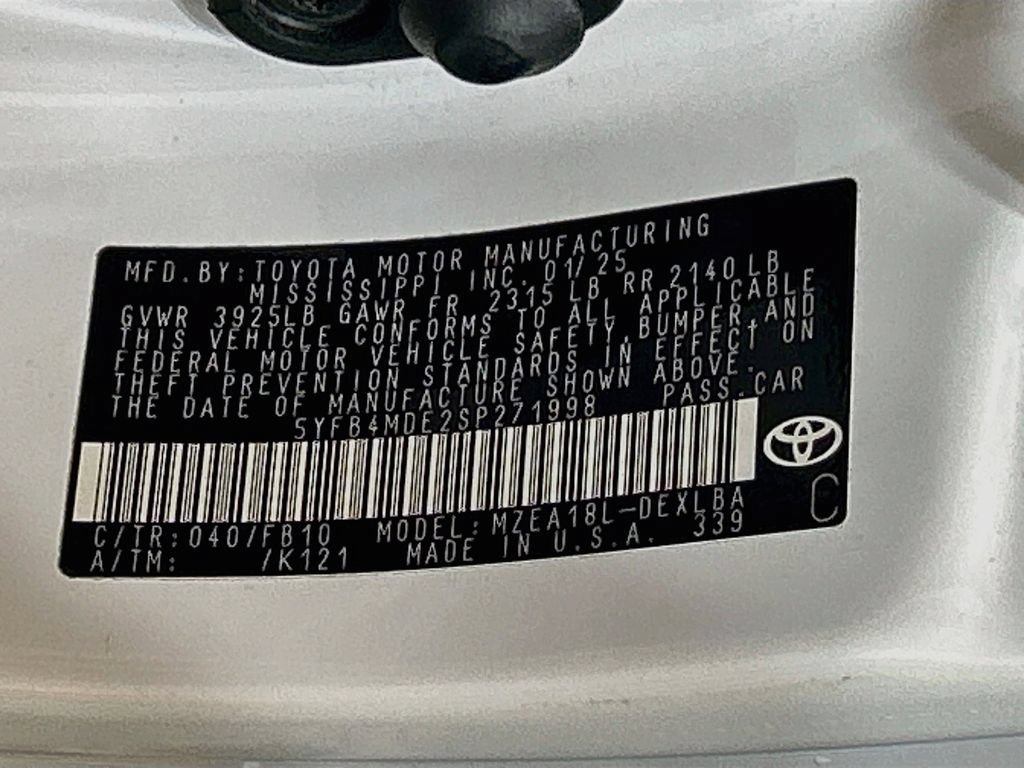 Used 2025 Toyota Corolla LE FWD image 27