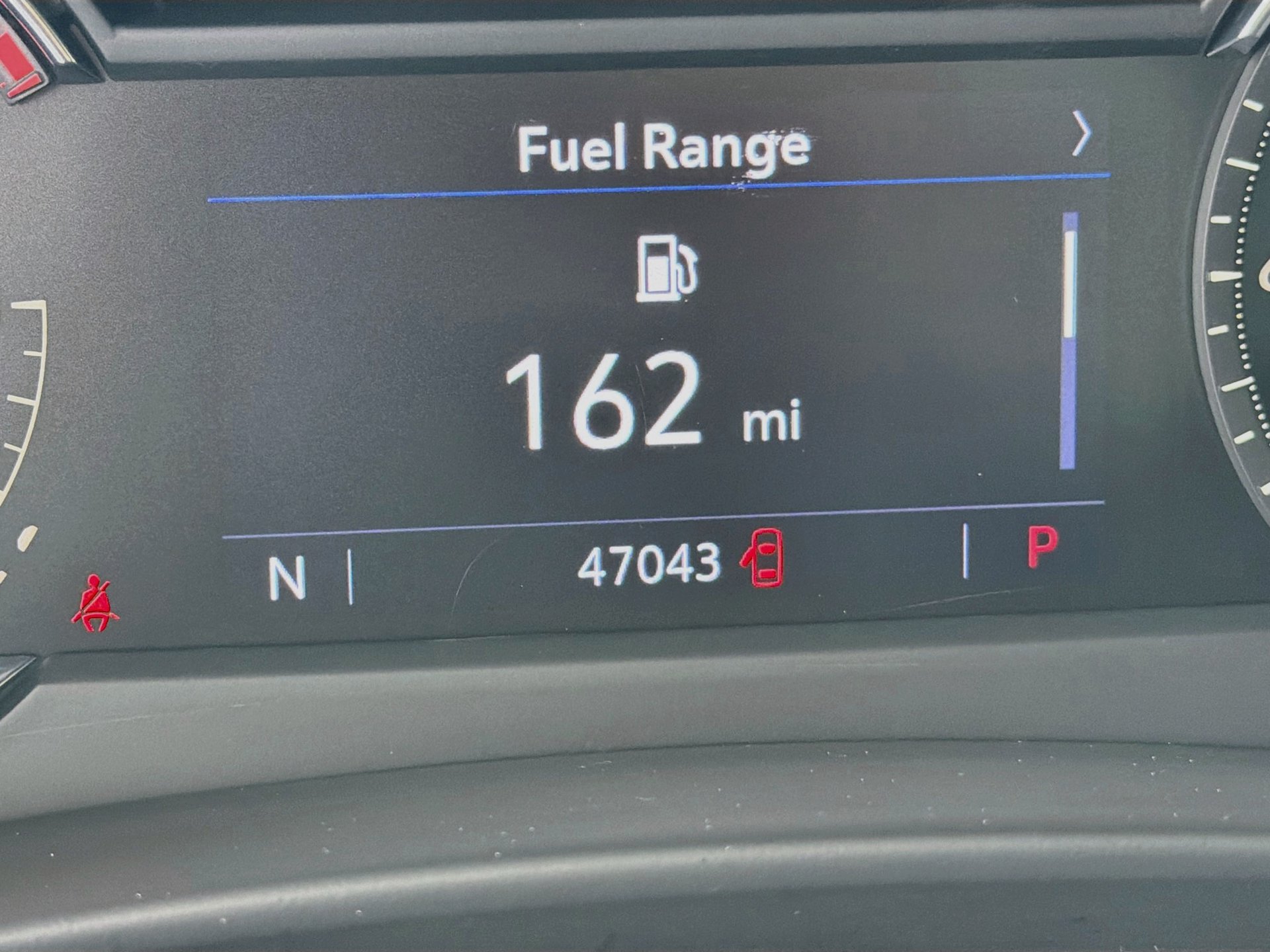 Certified 2022 Cadillac XT4 Premium Luxury w/ Enhanced Visibility Package FWD image 39