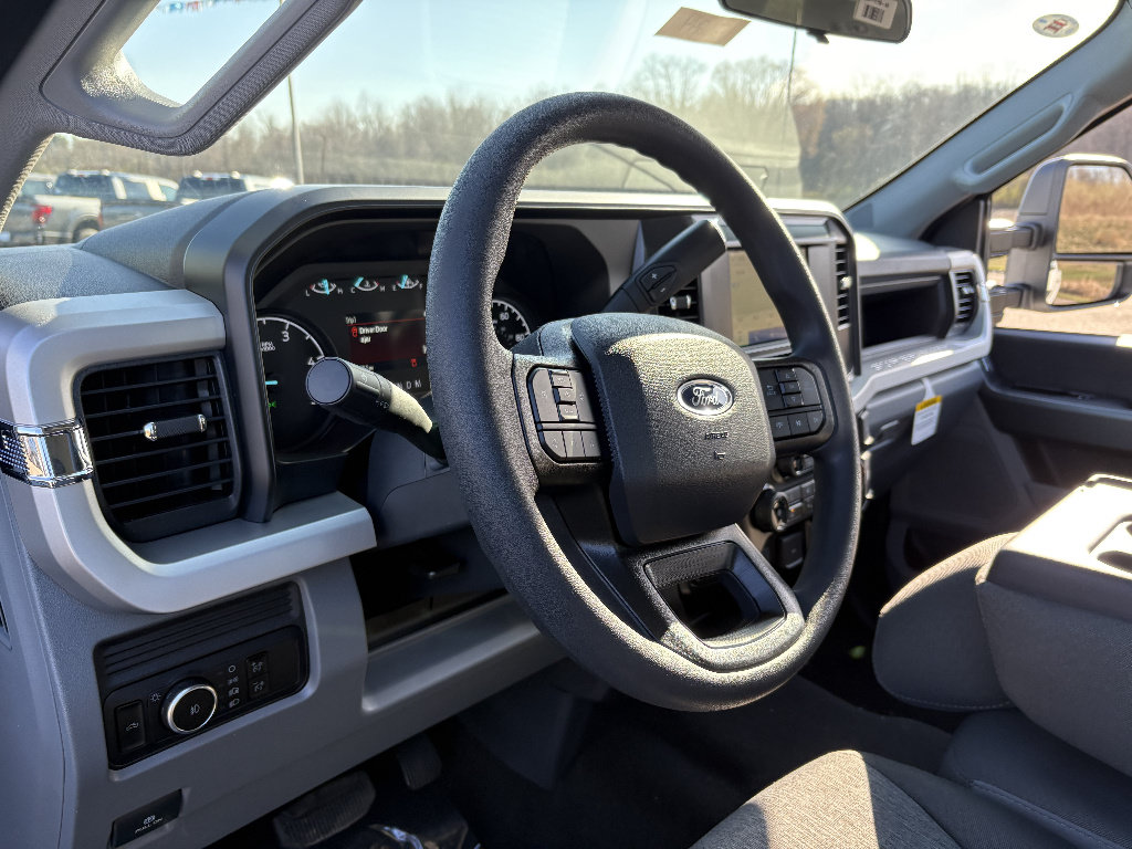 New 2026 Ford F350 XL w/ STX Appearance Package AWD/4WD image 30