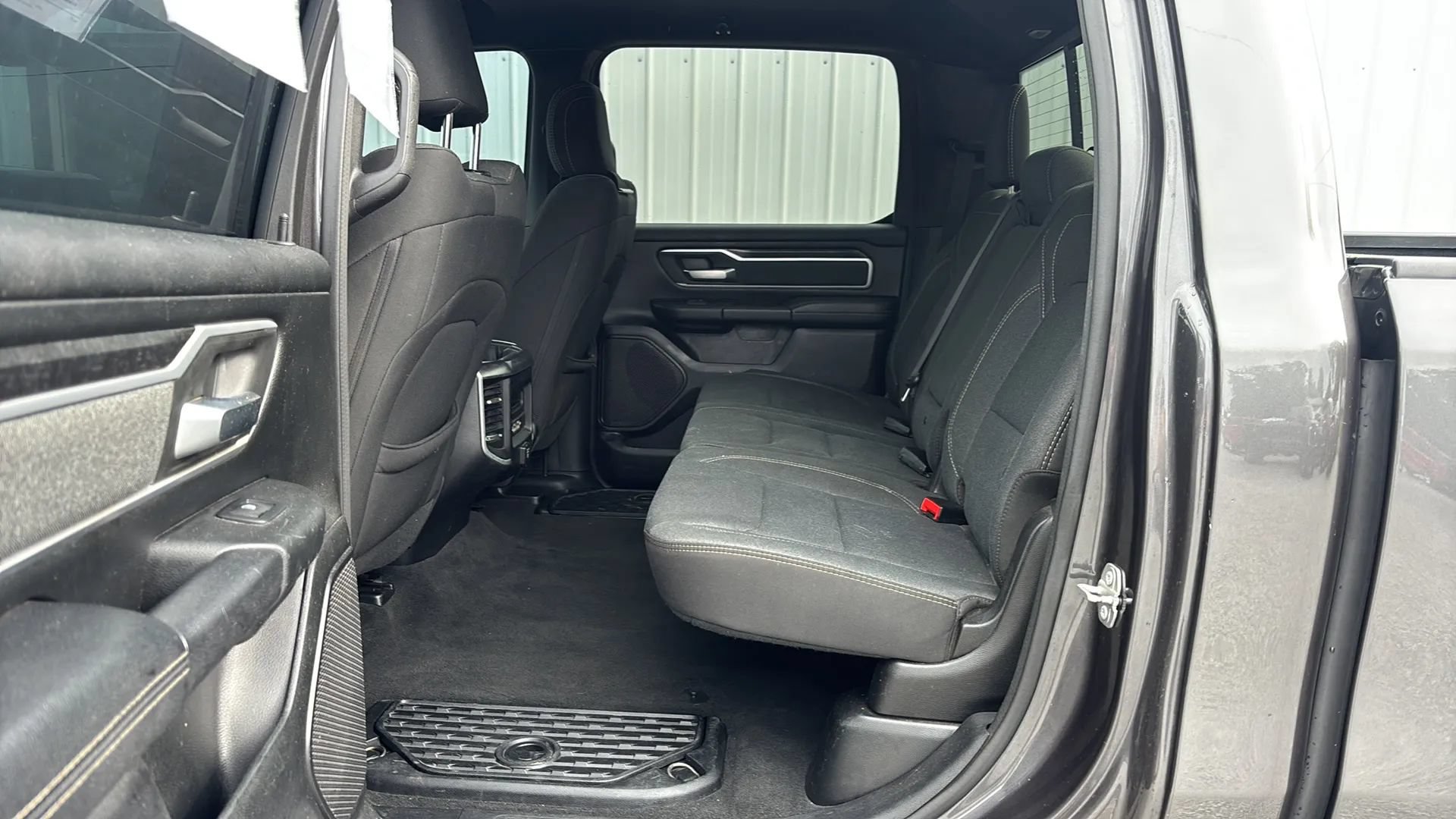 Used 2020 RAM 1500 Big Horn AWD/4WD image 17