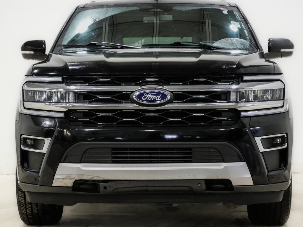 Used 2023 Ford Expedition Limited image 2