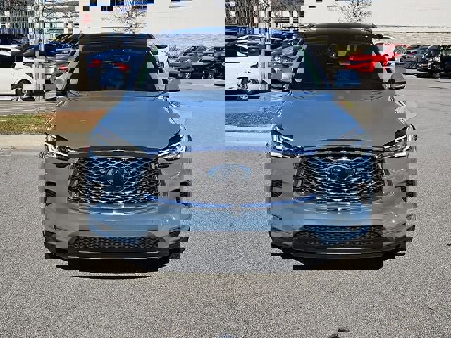 Used 2023 INFINITI QX50 Luxe image 3