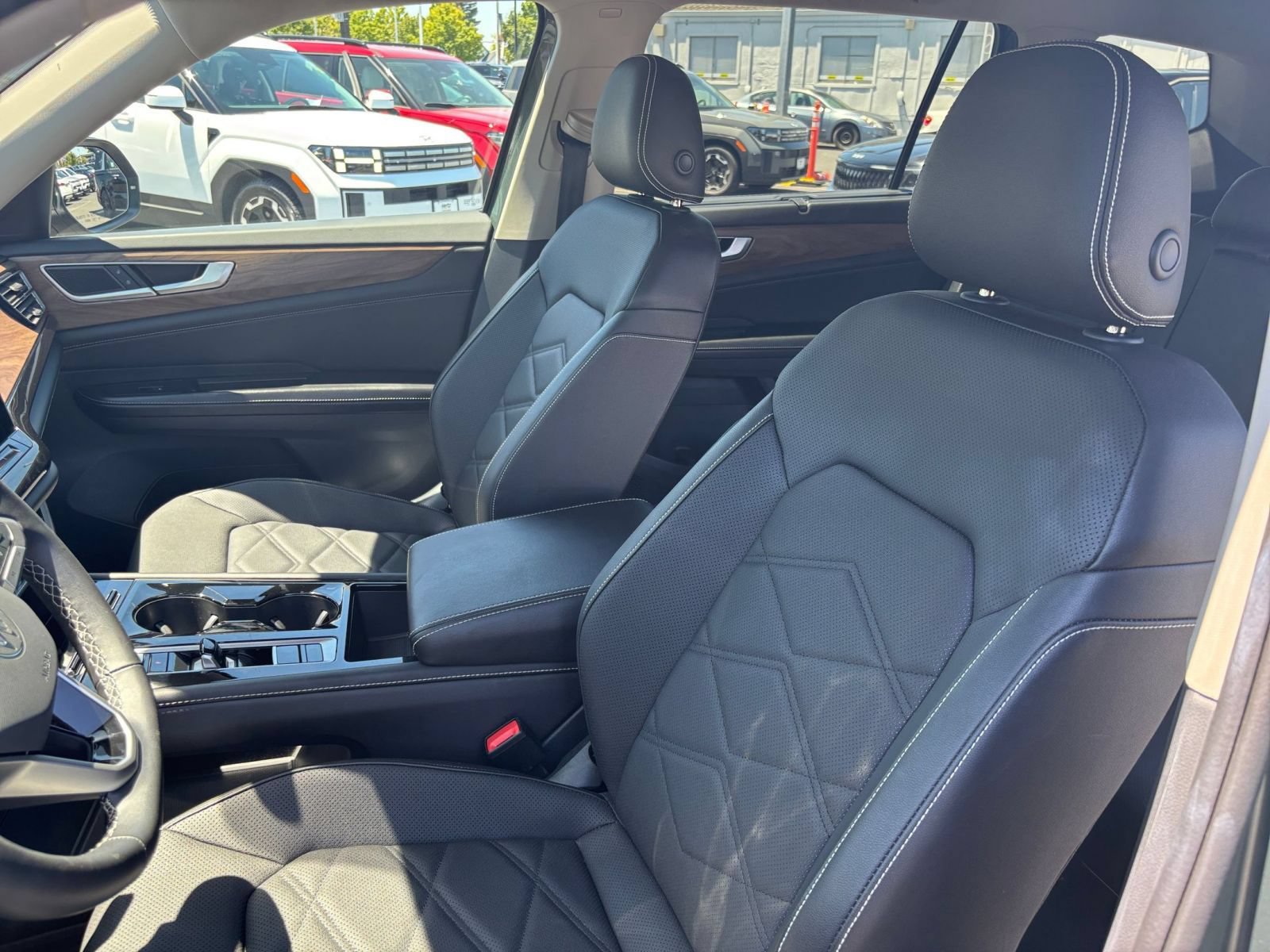 Used 2026 Volkswagen Atlas SE AWD/4WD image 39