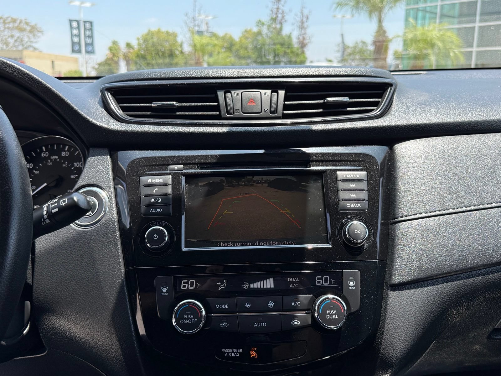 Used 2020 Nissan Rogue SV FWD image 29