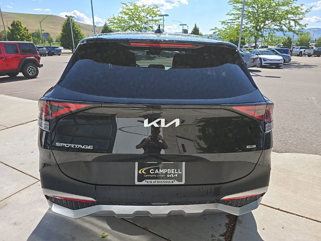 New 2025 Kia Sportage LX image 5