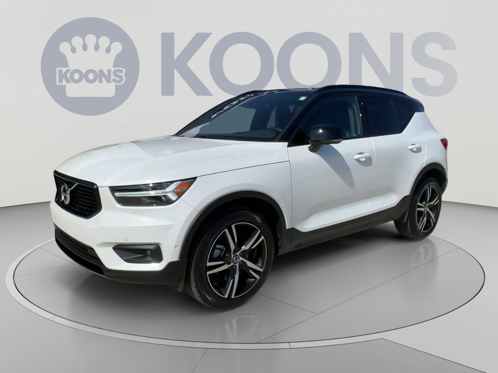 Used 2021 Volvo XC40 T5 R-Design w/ Advanced Package AWD/4WD image 5
