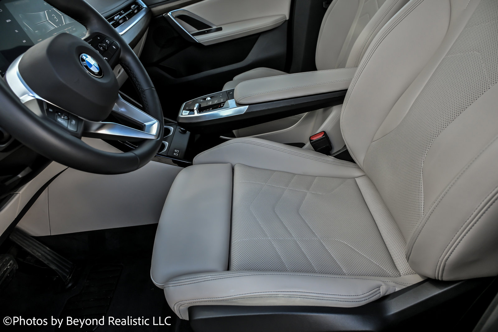 Used 2025 BMW X1 xDrive28i w/ Convenience Package image 25