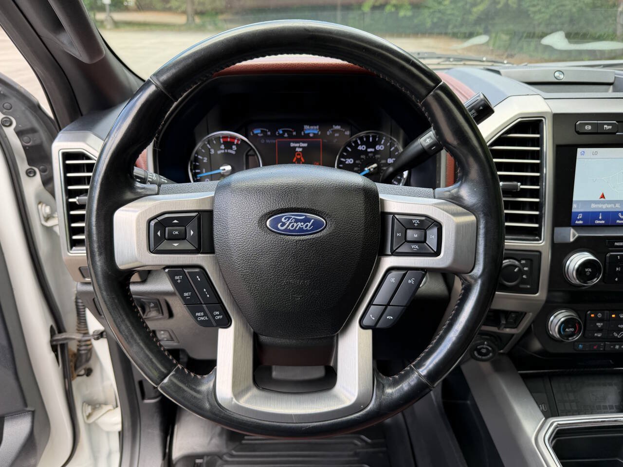 Used 2020 Ford F250 Platinum w/ FX4 Off-Road Package AWD/4WD image 10