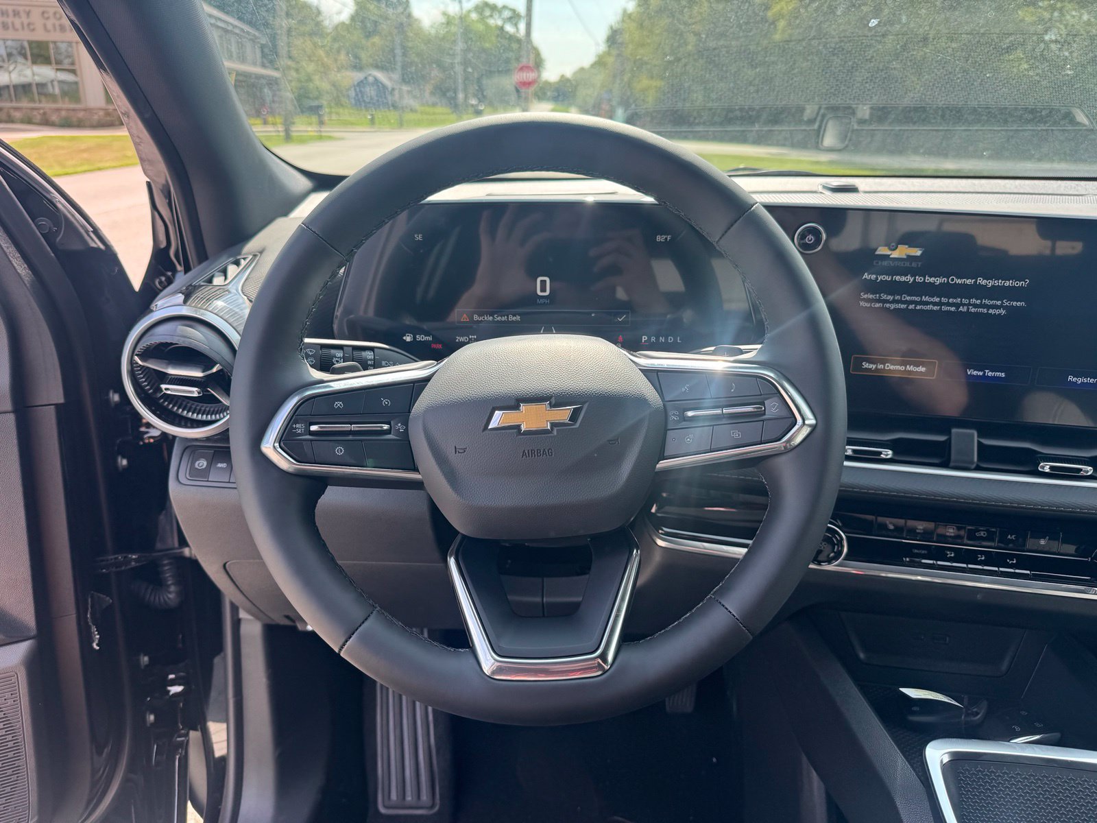 New 2027 Chevrolet Equinox LT AWD/4WD image 17