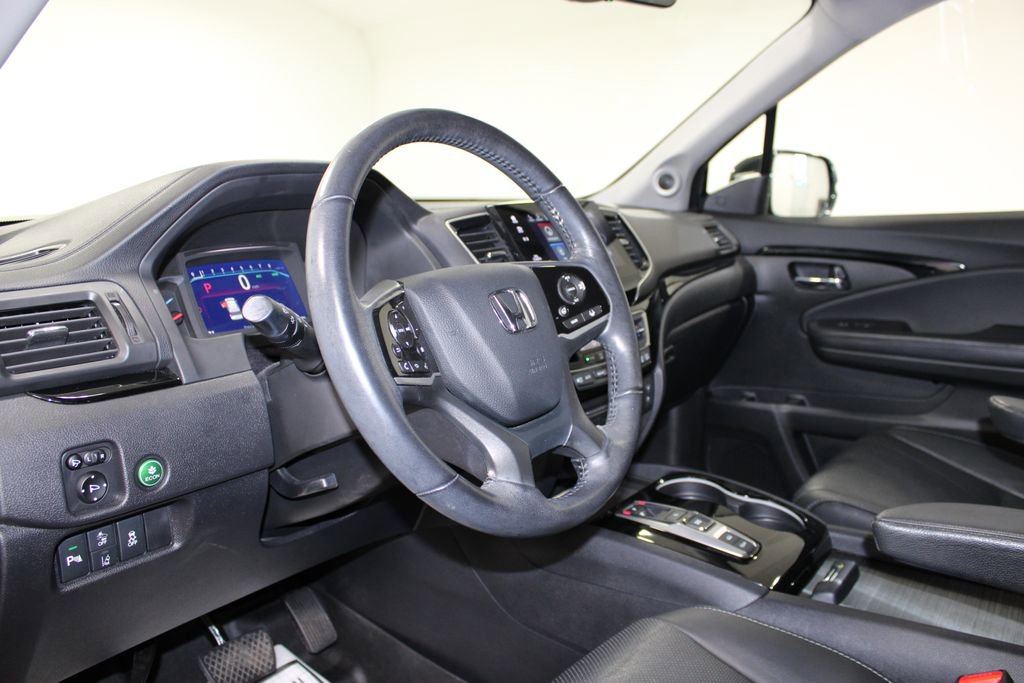 Used 2019 Honda Pilot Elite image 22