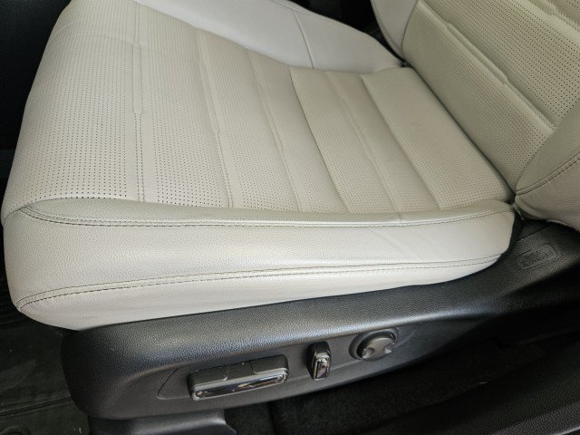 Used 2024 Honda CR-V EX-L image 31