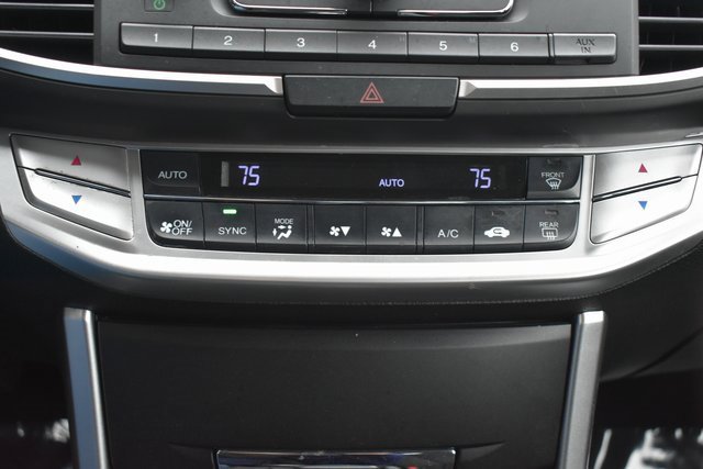 Used 2013 Honda Accord LX image 27