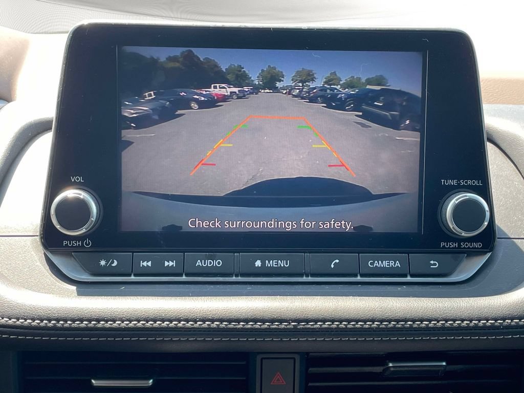 Used 2023 Nissan Rogue S AWD/4WD image 27