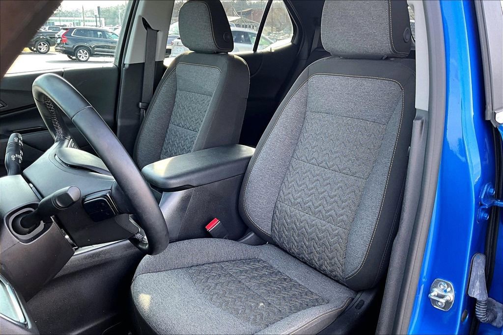 Used 2024 Chevrolet Equinox LT w/ LPO, Floor Liner Package image 24