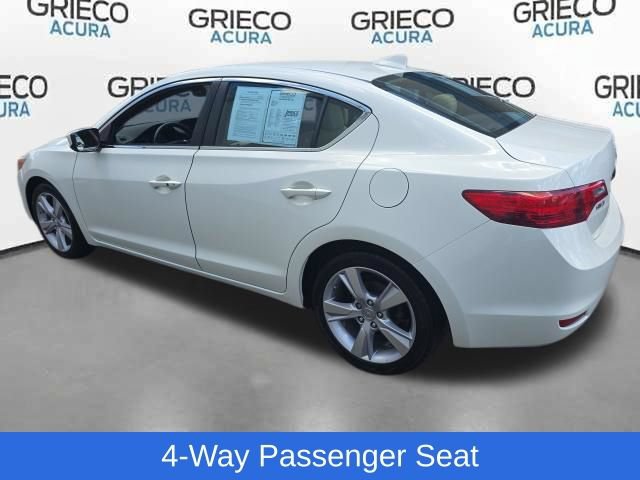 Used 2015 Acura ILX w/ Technology Package FWD image 5