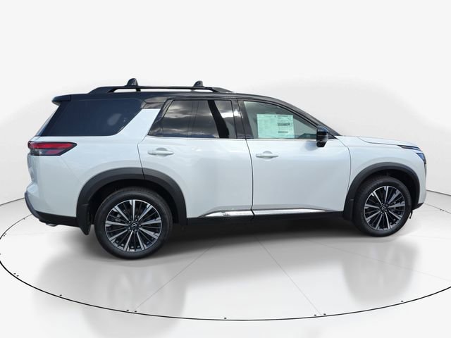 New 2026 Nissan Pathfinder Platinum w/ Cargo Package AWD/4WD image 9
