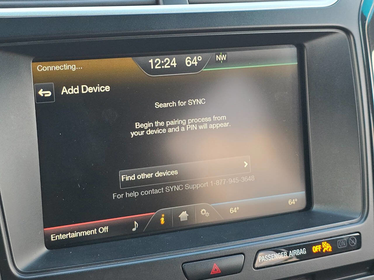 Used 2016 Ford Explorer XLT w/ Equipment Group 202A image 9