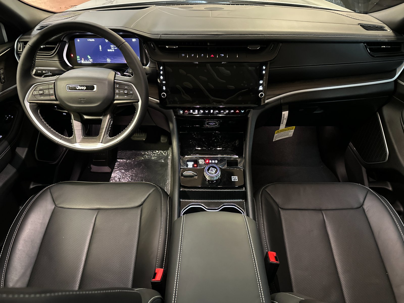 New 2026 Jeep Grand Cherokee Limited AWD/4WD image 12