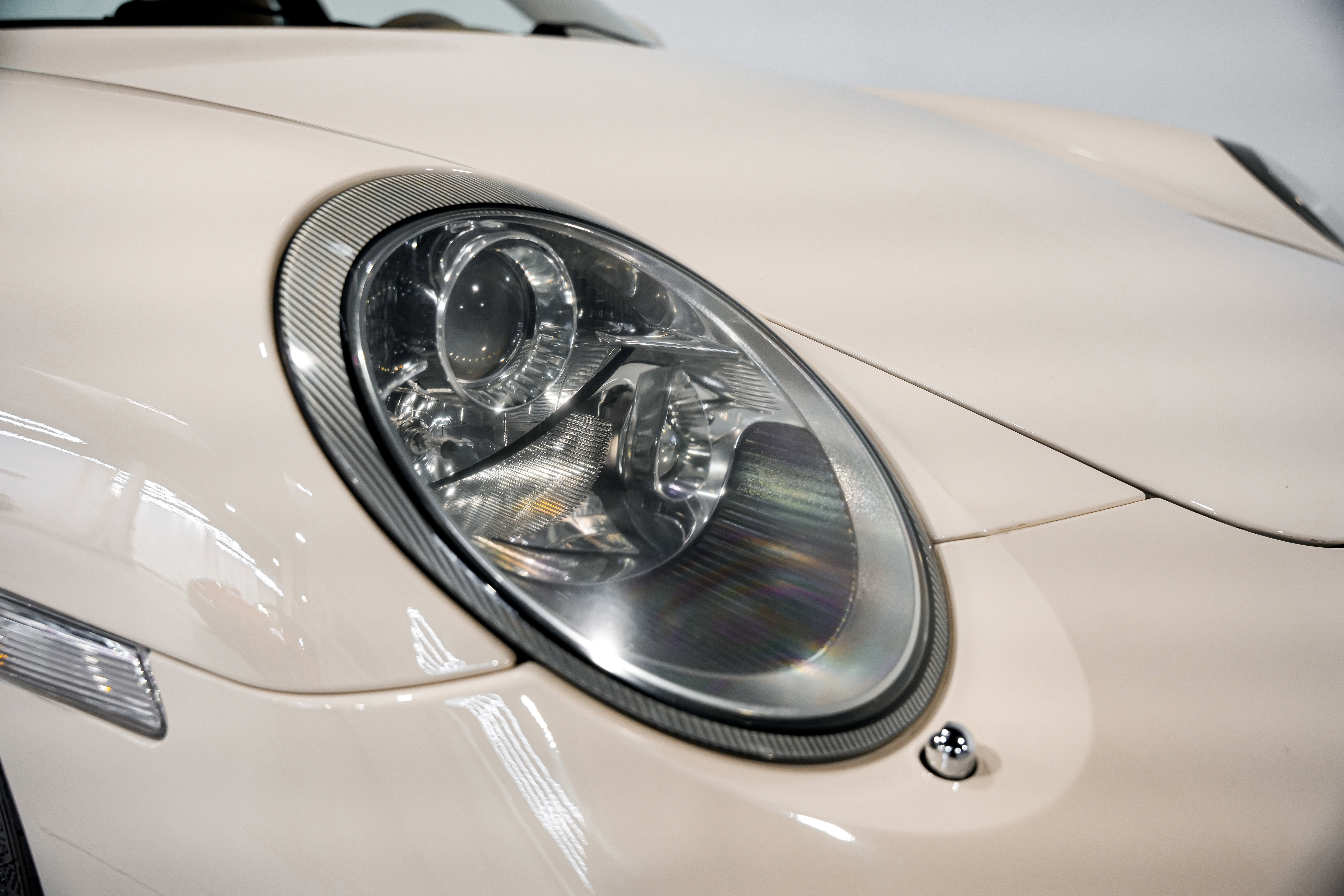 Used 2010 Porsche 911 Carrera S image 36