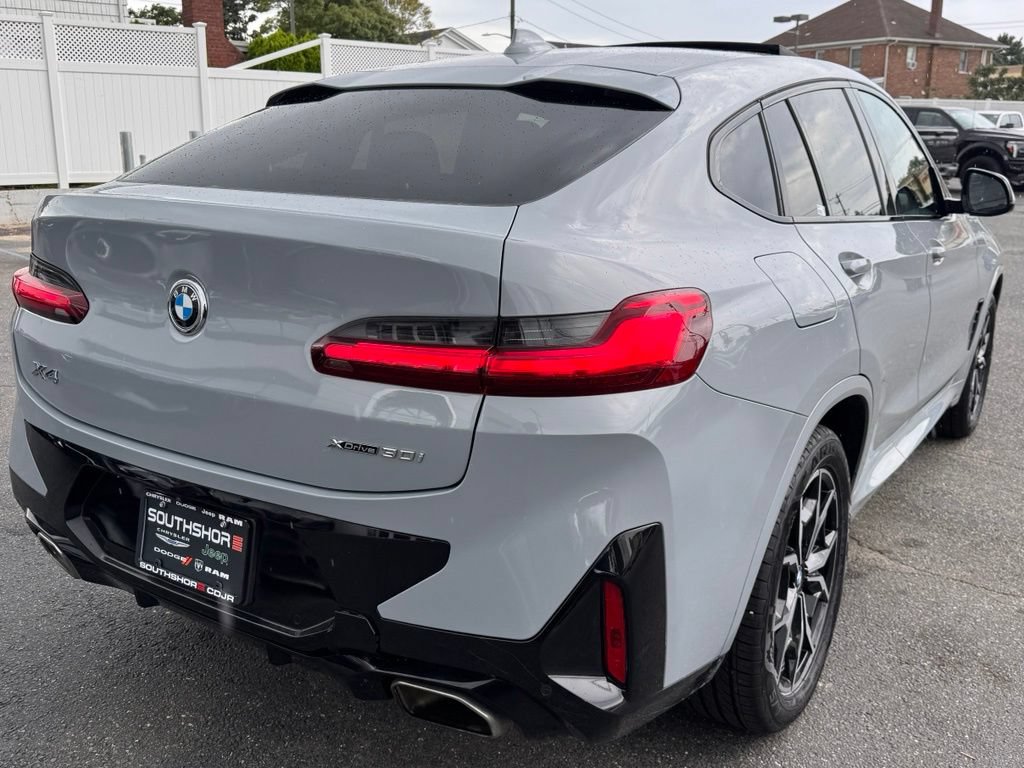 Used 2024 BMW X4 xDrive30i w/ Premium Package AWD/4WD image 9
