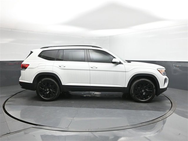 New 2026 Volkswagen Atlas SE image 26