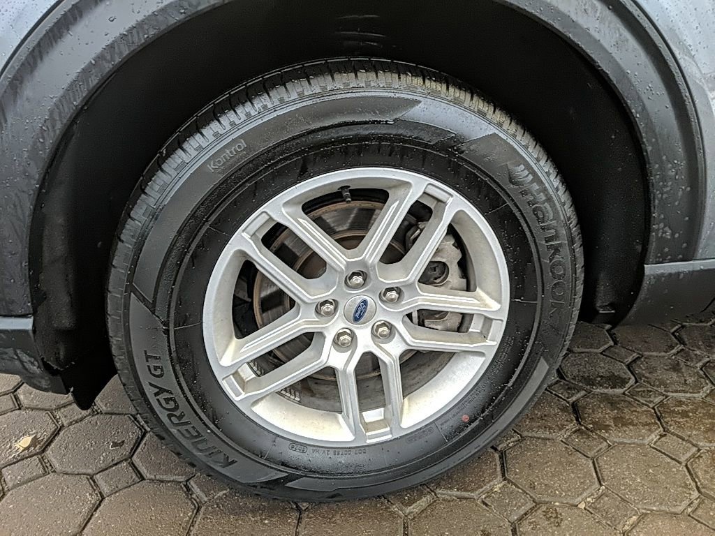 Used 2025 Ford Explorer Active image 11