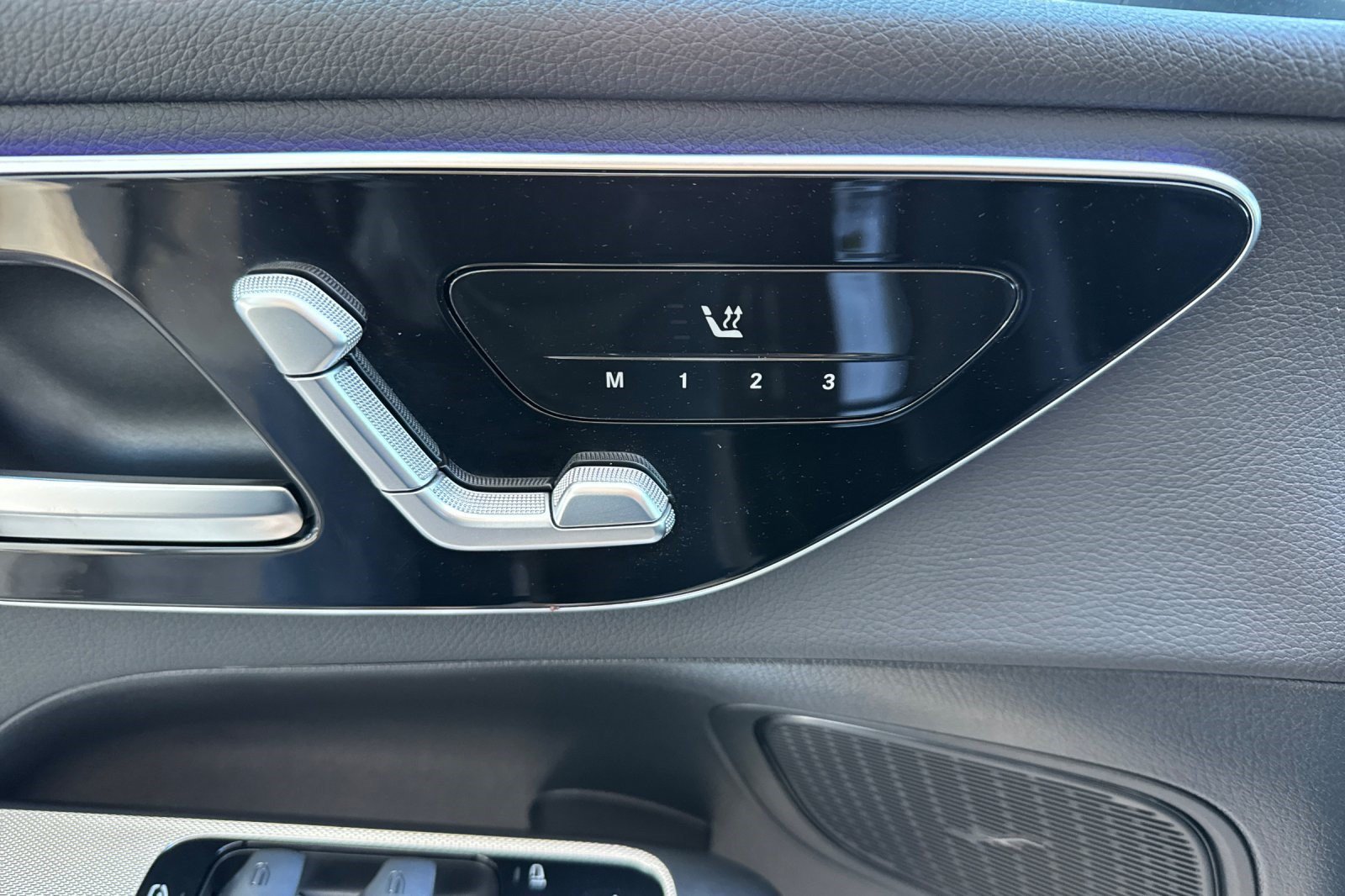 Certified 2025 Mercedes-Benz GLC 350e 4MATIC image 29