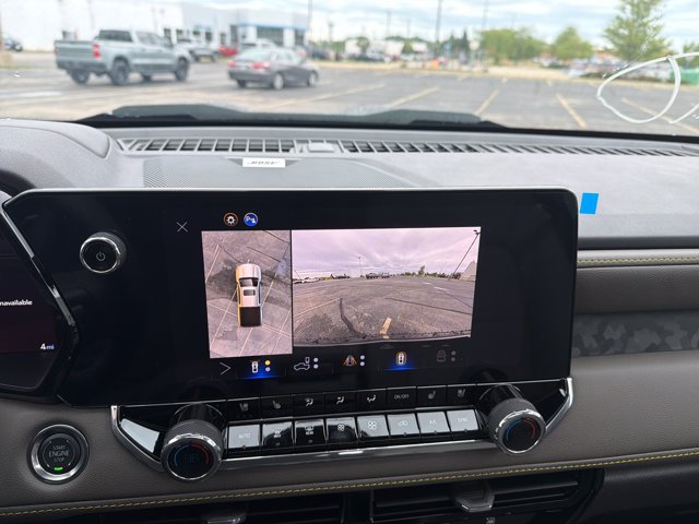 New 2026 Chevrolet Colorado ZR2 w/ Technology Package AWD/4WD image 19